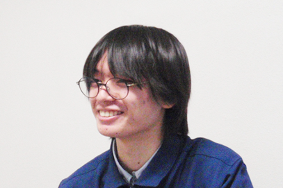 技術部/令和5年4月入社　　
</div>